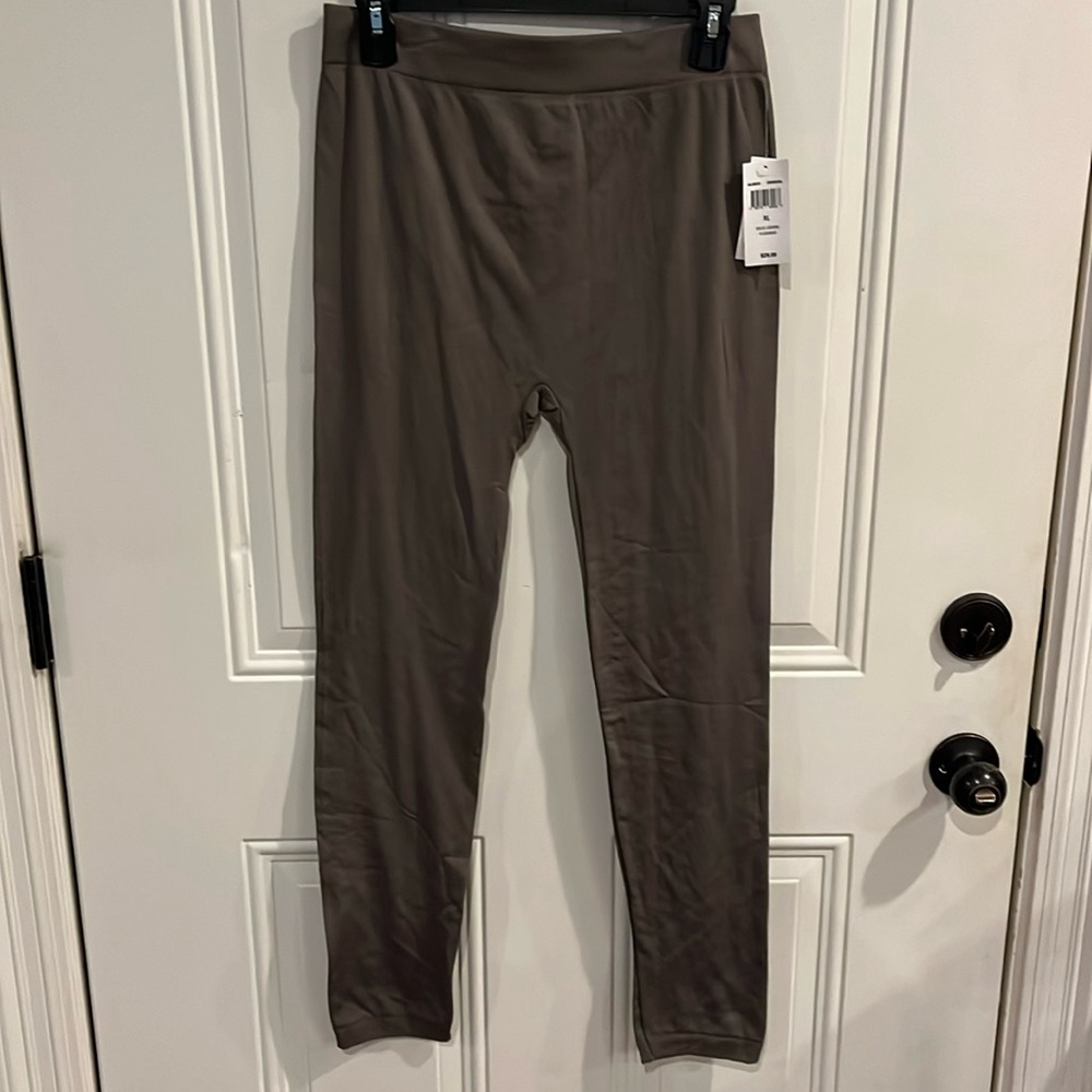 Planet Gold women’s leggings